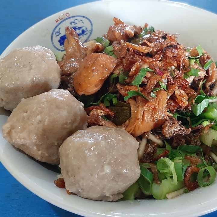 MIE AYAM KRIUK BAKSO