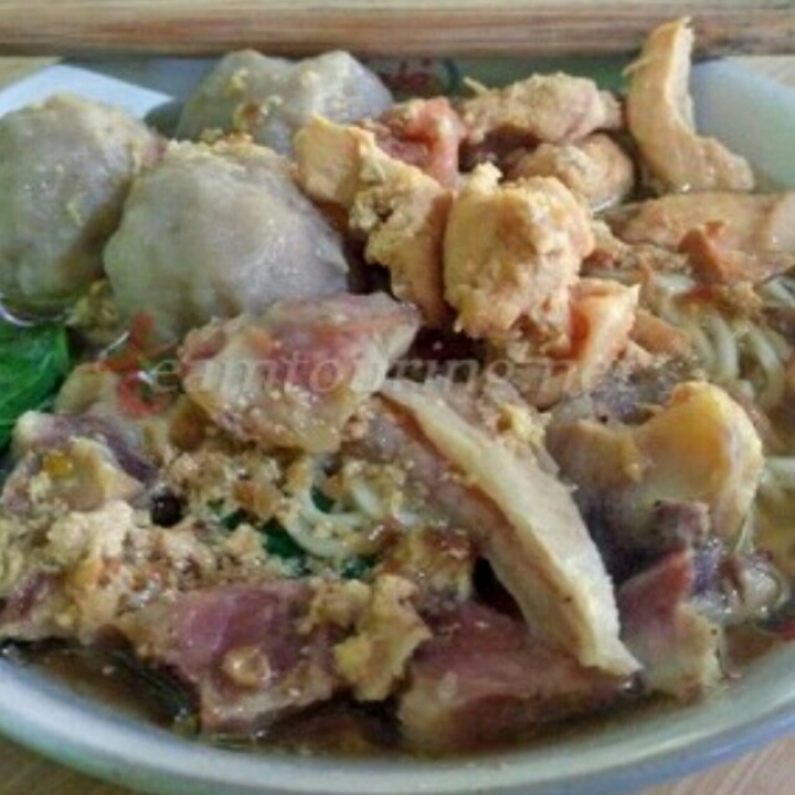 MIE Ayam Baso Tetela