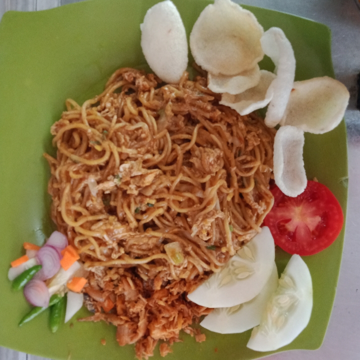 MIE KUNING GORENG