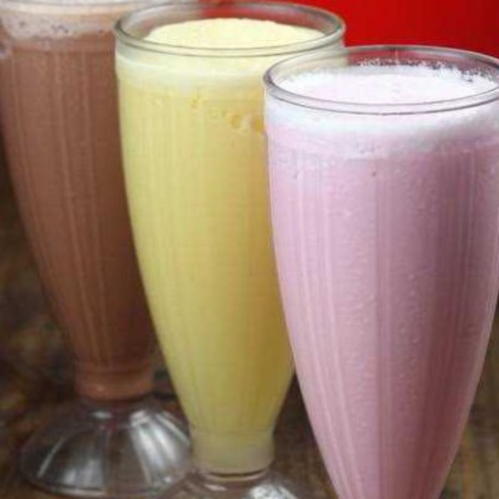 MILK SHAKE COKLAT FLOAT