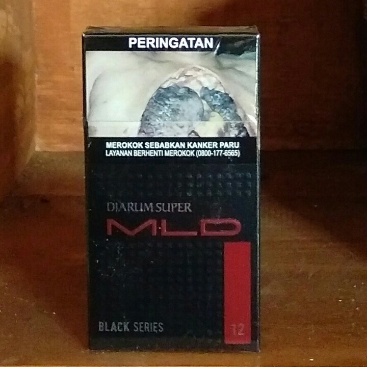 MLD Hitam isi 12