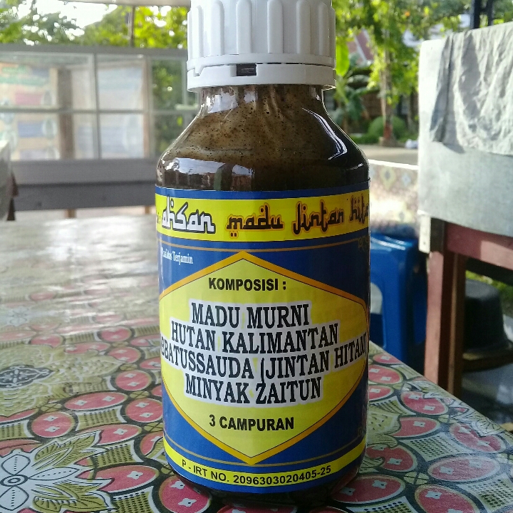 Madu Habatusauda Jintan Hitam