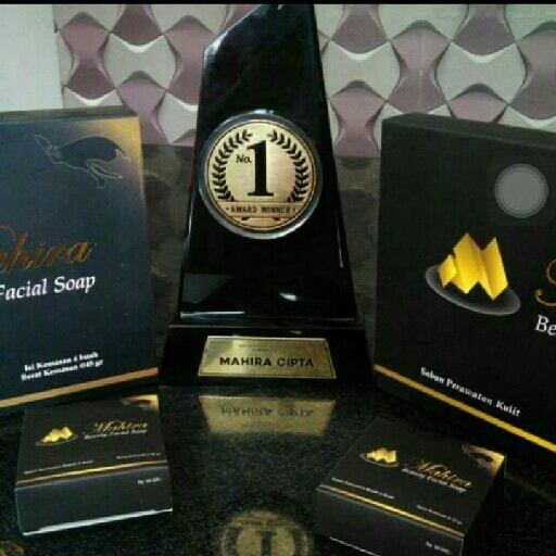 Mahira Beauty Soap