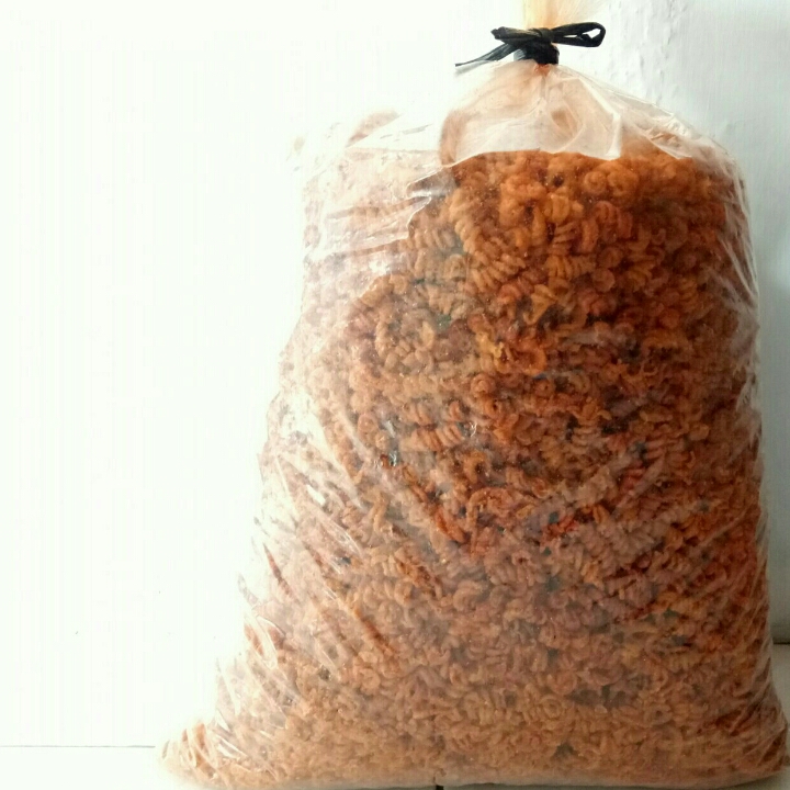 Makaroni Spiral Pedas 1000 Gram