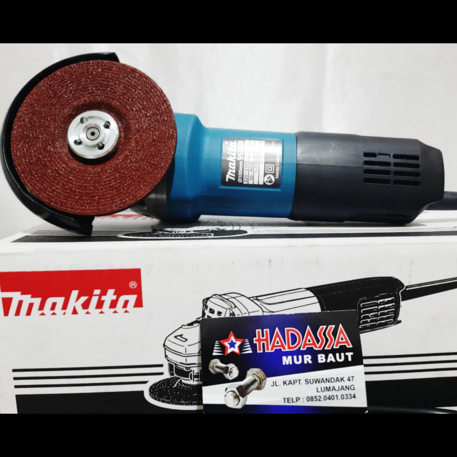 Makita 9553B 2