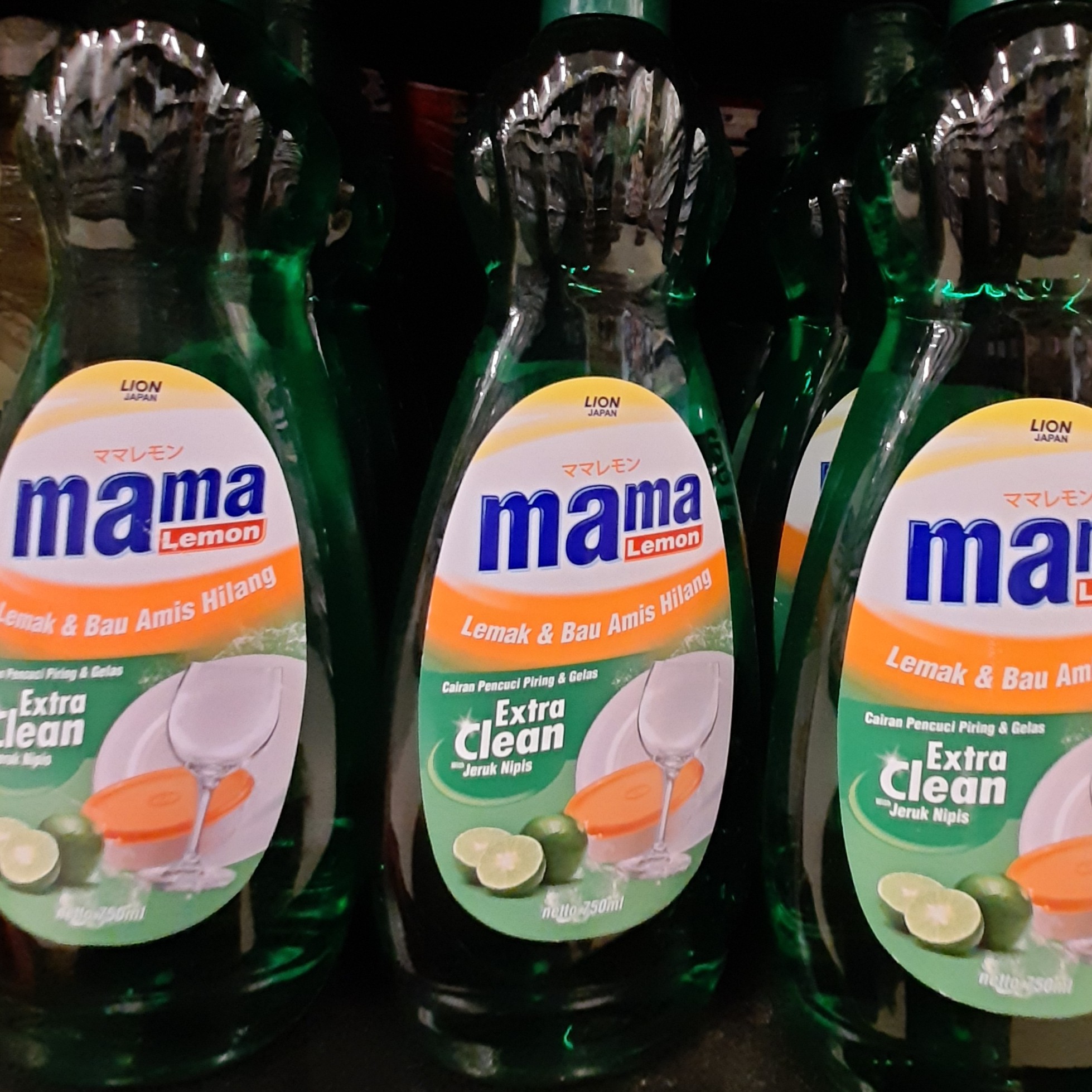 Mama Lemon Extra Clean 750ml