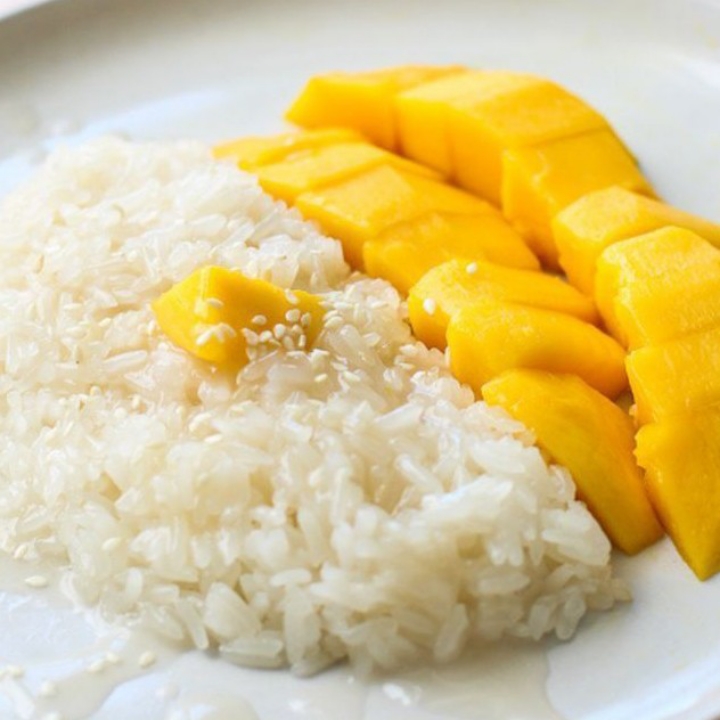 Manggo Sticky Rice