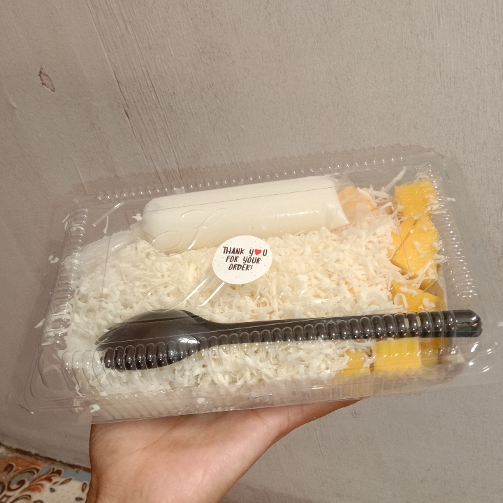 Manggo Sticky Rice Jumbo 2