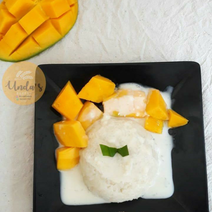 Mango Sticky Rice Large