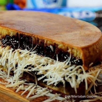 Martabak Kacang Wijen Coklat Susu