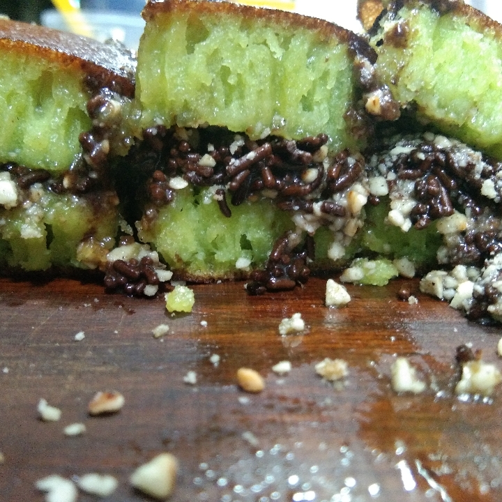 Martabak Bangka Rasa-  Pandan Cokelat