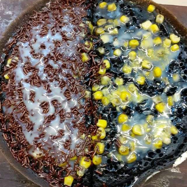 Martabak Black Rasa Jagung Coklat