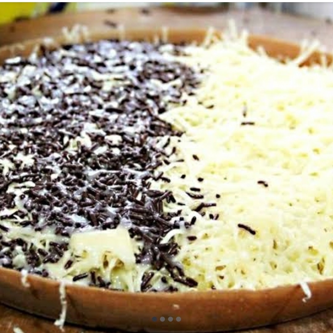 Martabak Cokelat Keju