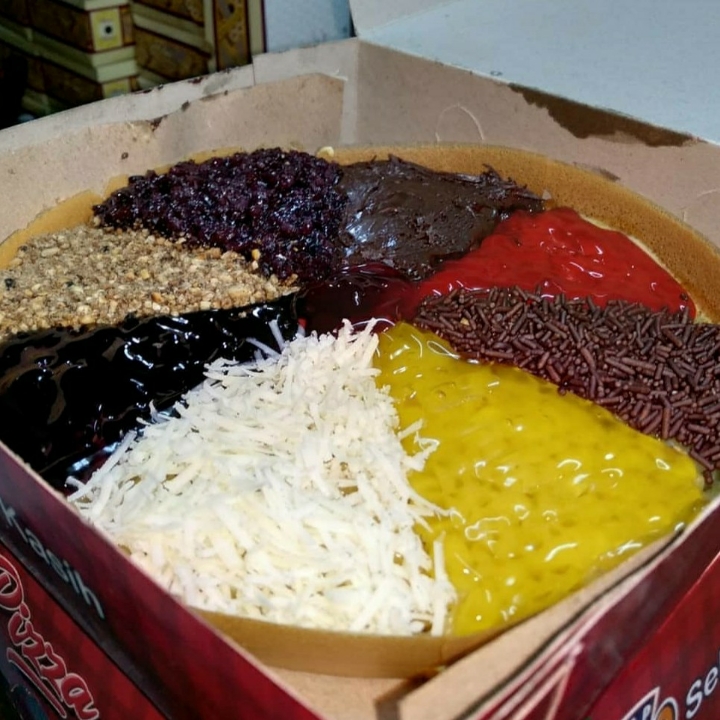 Martabak Delapan Rasa