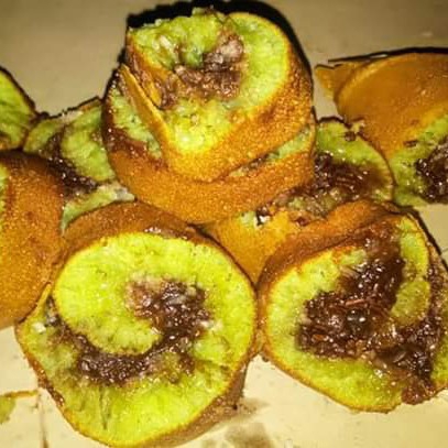 Martabak Gulung Kacang Keju