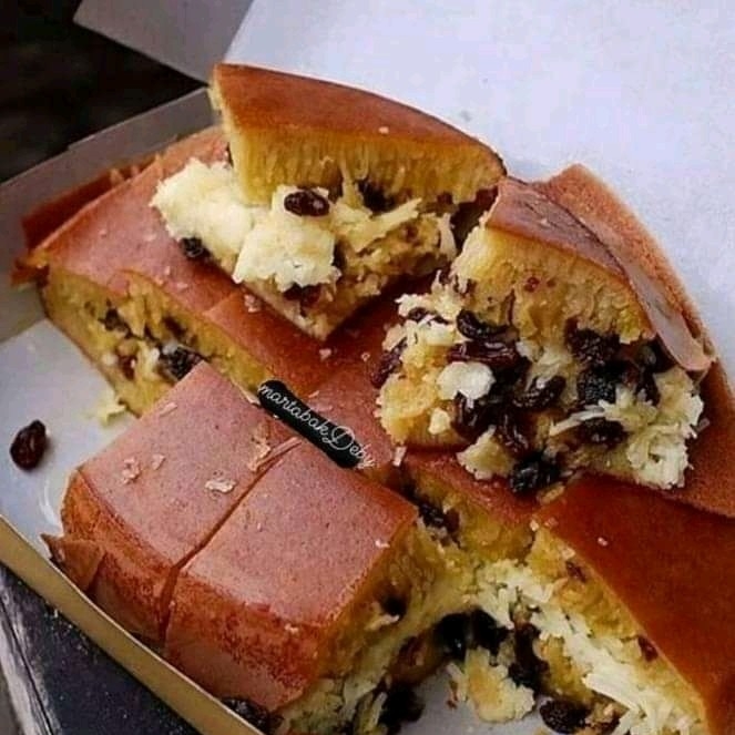 Martabak Keju Kismis Besar