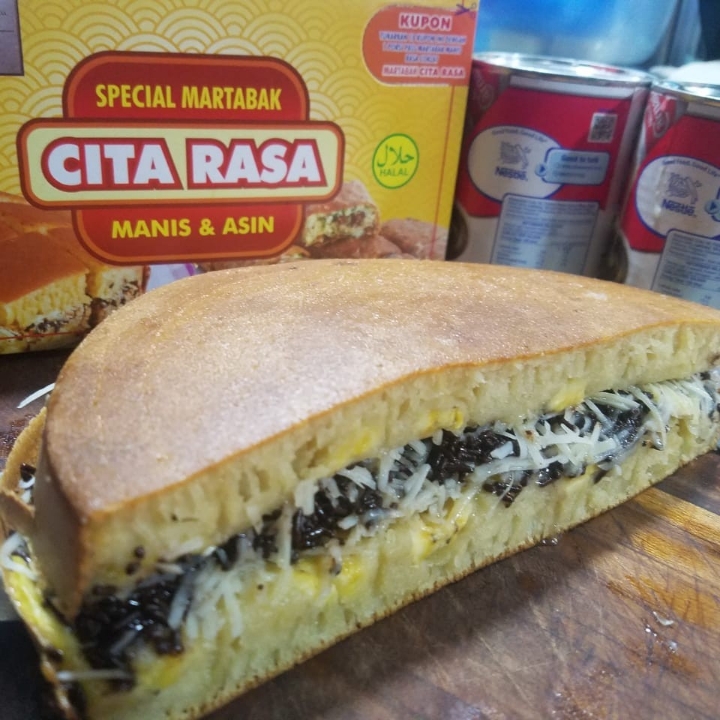 Martabak Keju Pisang - Porsi Pas