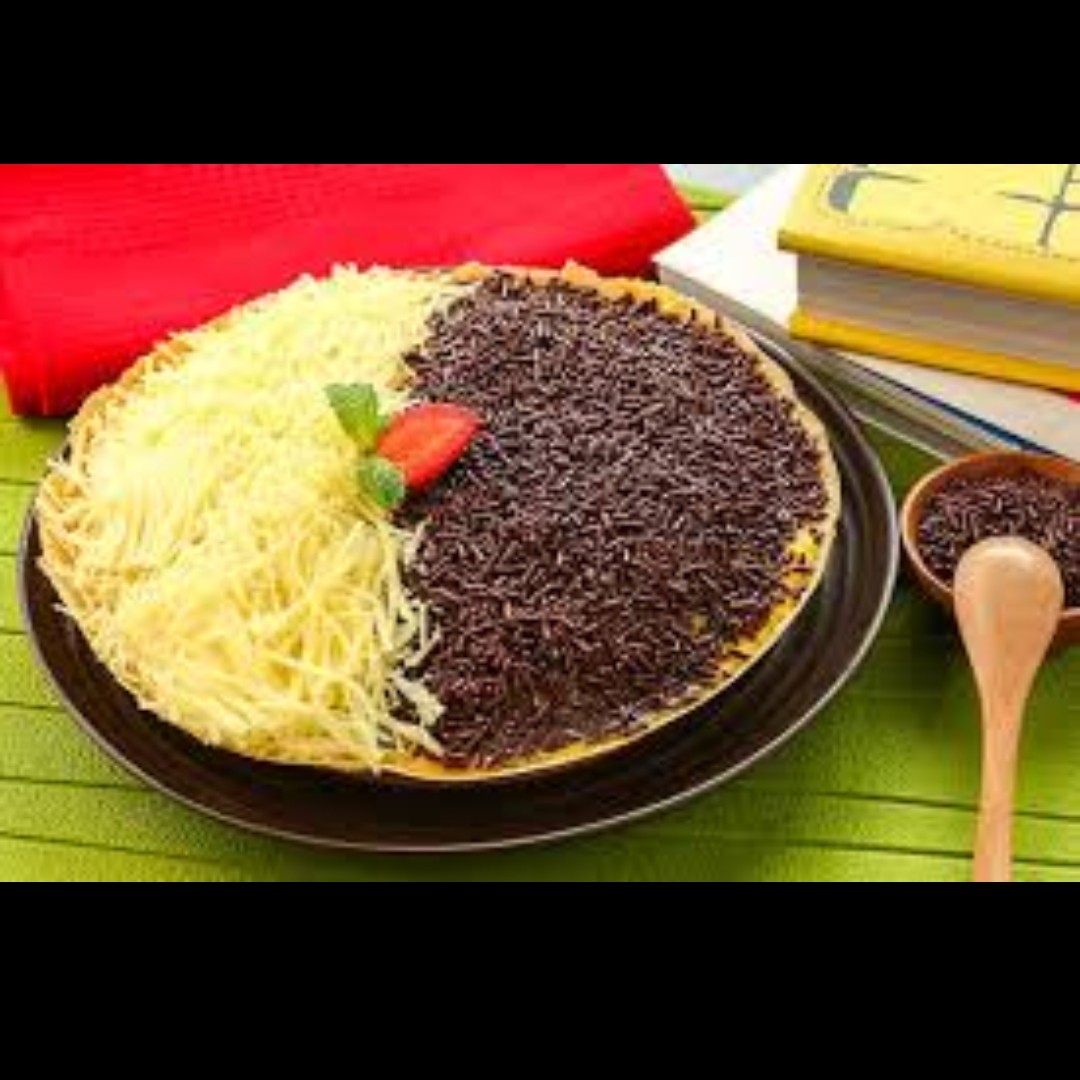 Martabak Manis Kacang Coklat Wijen Susu