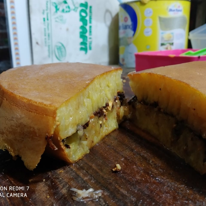 Martabak Manis Keju Coklat