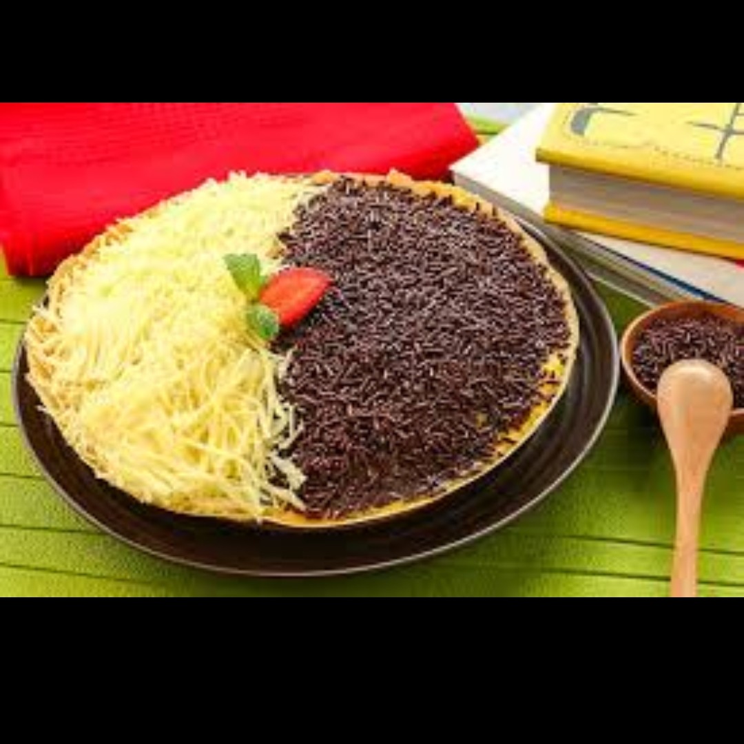 Martabak Manis Keju Spesial Komplit