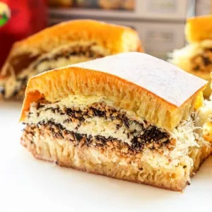 Martabak Manis Muanteb Banget Komplit Special Tebal Wijsman 