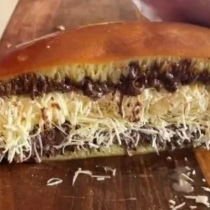 Martabak Manis Muanteb Banget NutellaKeju Special Tebal Wijsman 