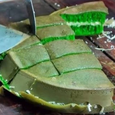 Martabak Manis Pandan