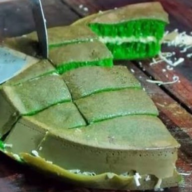 Martabak Manis Pandan