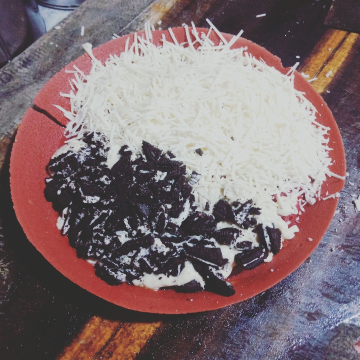 Martabak Manis Redvelvet Oreo Keju Tiramitsu