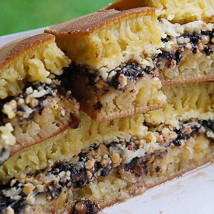 Martabak Manis Special Kacang Susu