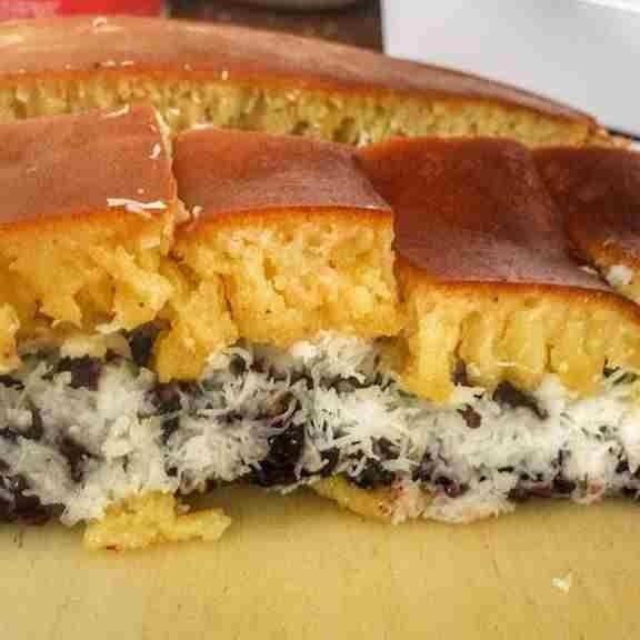 Martabak Manis Special Keju Coklat