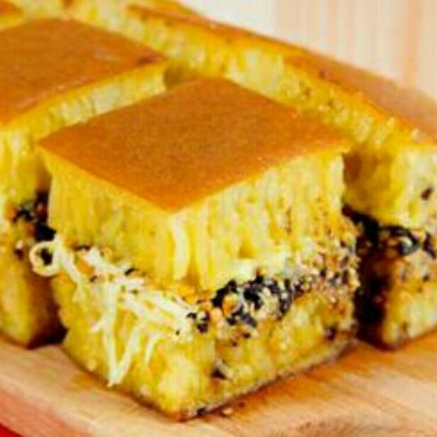 Martabak Manis Special Keju Kacang