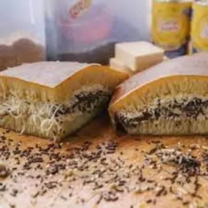 Martabak Manis Super Manteb Coklat Keju Special Wijsman