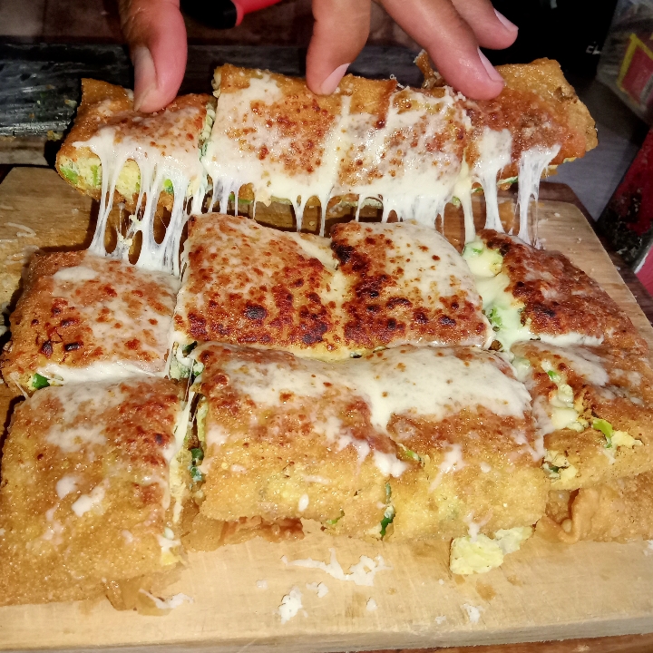 Martabak Mozarella