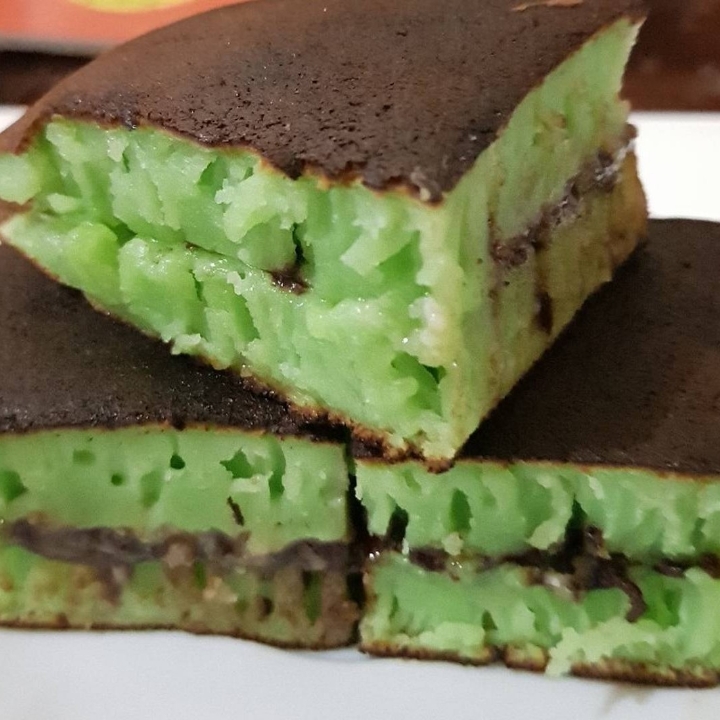 Martabak Pandan KETAN ITEM