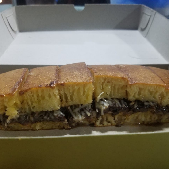 Martabak Pisang Coklat - Porsi Pas