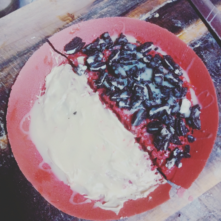 Martabak Red Velvet Tiramitsu Oreo