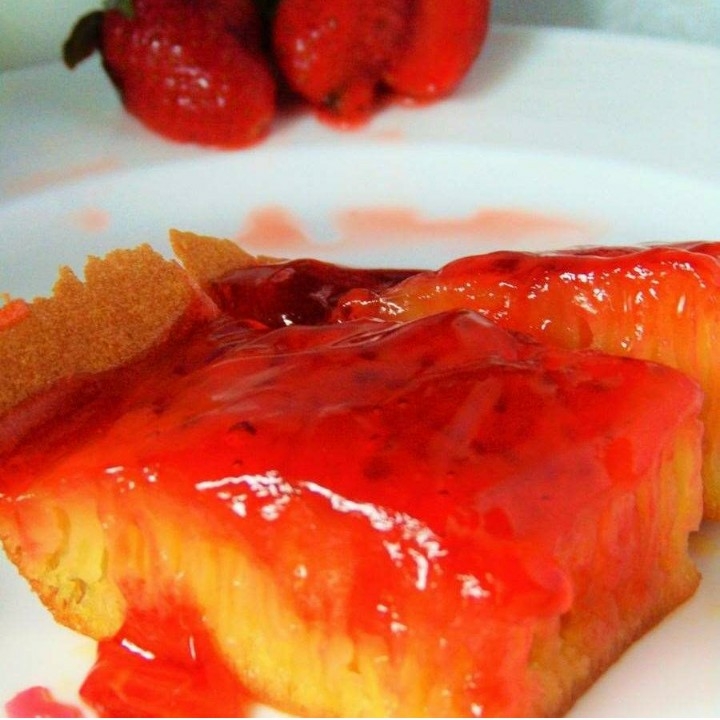 Martabak Selai Strawberry