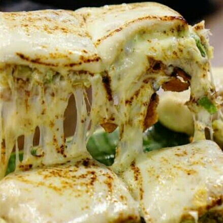 Martabak Sosis Mozarella Biasa