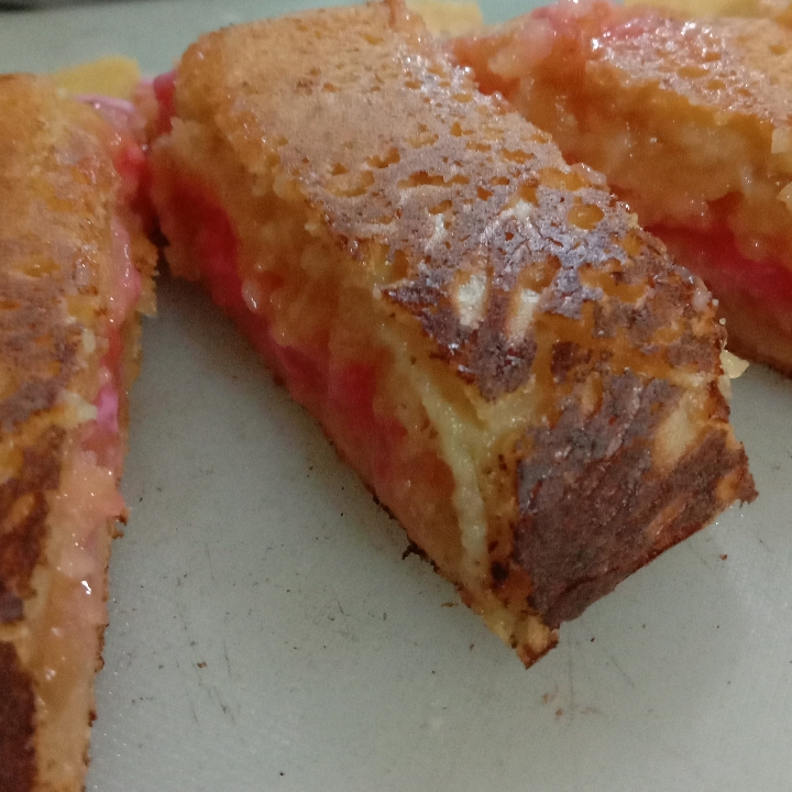 Martabak Strowberry  2