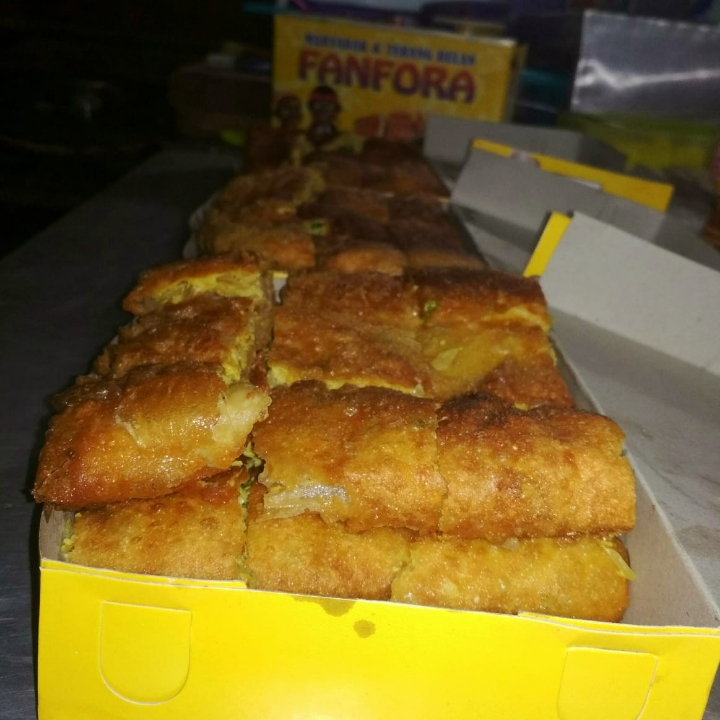 Martabak Telor Luar Biasa