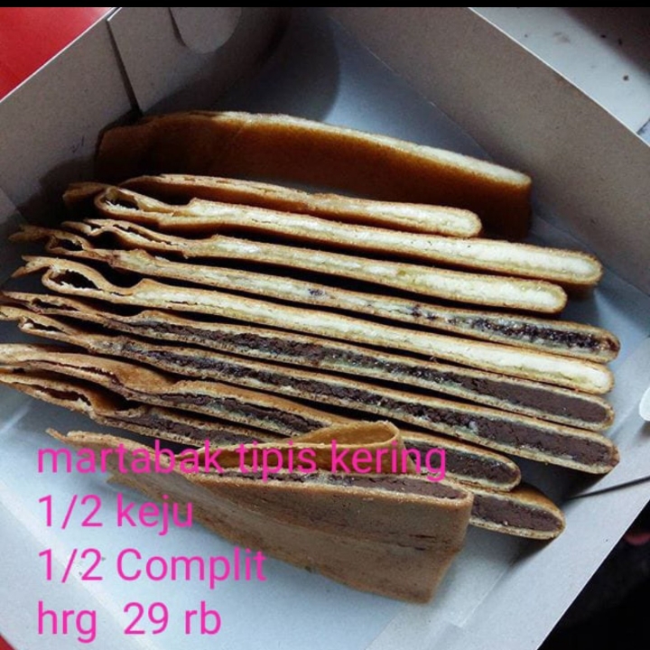 Martabak Tipis Kering Setengah Keju Setengah Komplit