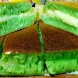 Martabak manis greentea