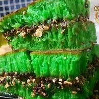 Martabak manis pandan