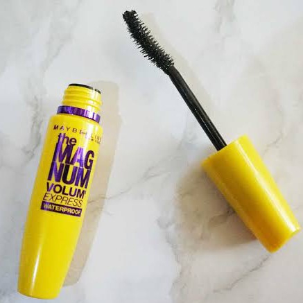 Mascara Maybeline Magnum