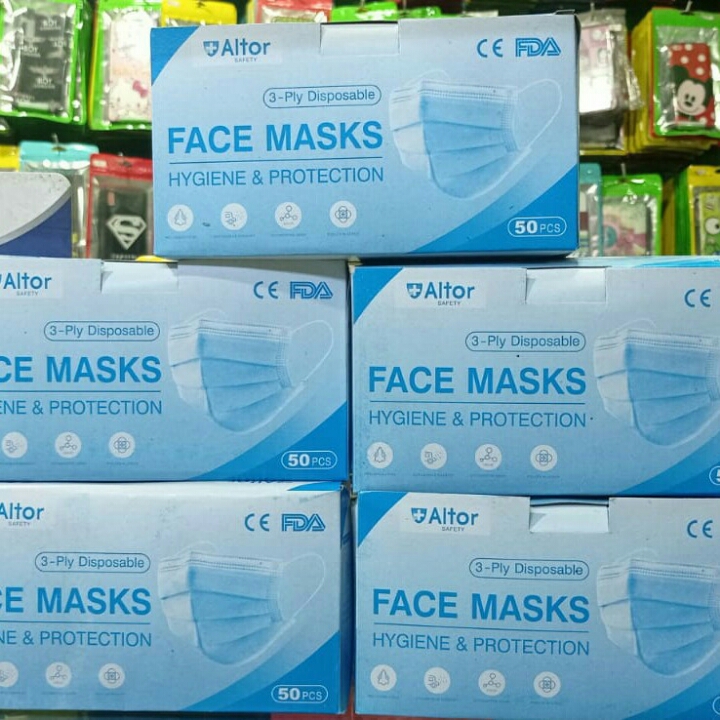 Masker Earlop