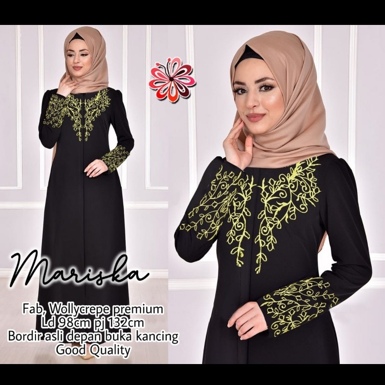 Maxy Mariska 3