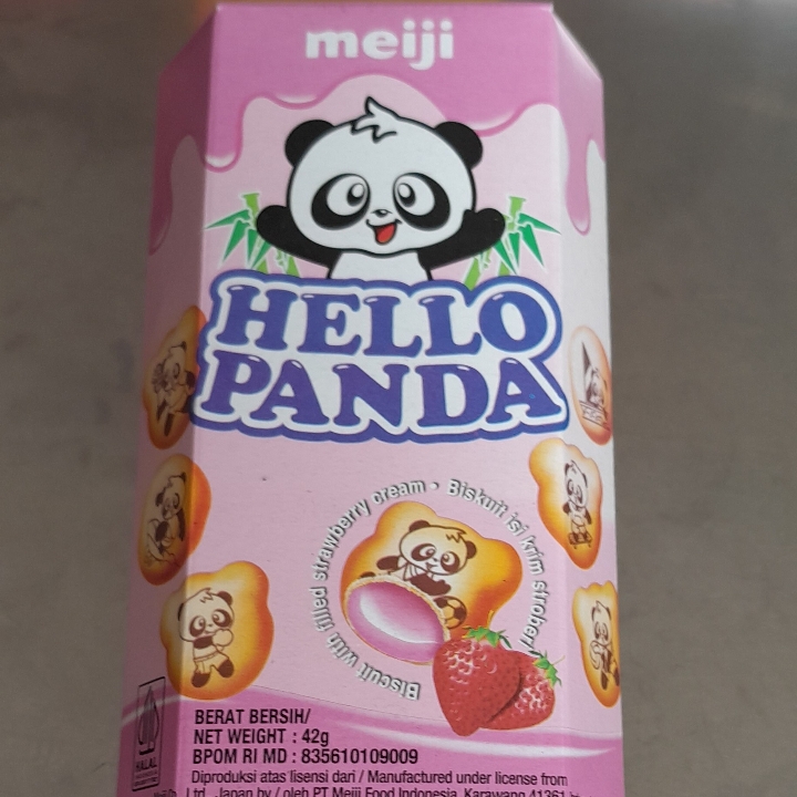 Meiji Hello Panda Strawberry Cream