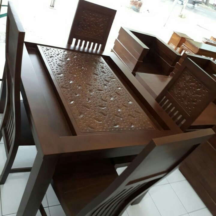 Meja makan balero2750000