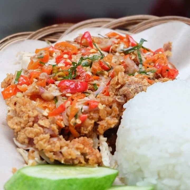 Menu Ayam Sambal Mantah